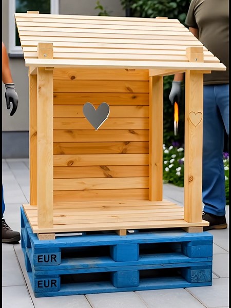 How to Create a Heart-Shaped Garden Gazebo with Pallets