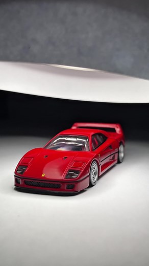 Ferrari F40: Cinematic Diecast Showcase