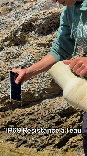 321K views · 11K reactions | خلي بالك مرتاح و عيش غرامك مع الـOPPO A5 Pro إلي حتى كان يطيح ولا يتبل مايصيرلو حتى شيء  و زيد كيف تشريه تنجم تشارك في القرعة و تربح 10 ملاين كاش، Ps5، زوز trottinettes électriques و برشا كادوات اخرين  https://forms.gle/ujrr7BSkuXKYfHrJ7 #ChampionDeFiabilité #OPPOA5Pro #AStepAhead | OPPO | Facebook