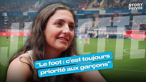 'Tu es douée, pour une fille' : Juliette, 20 ans, témoigne de la place des filles dans le football - RTBF Actus