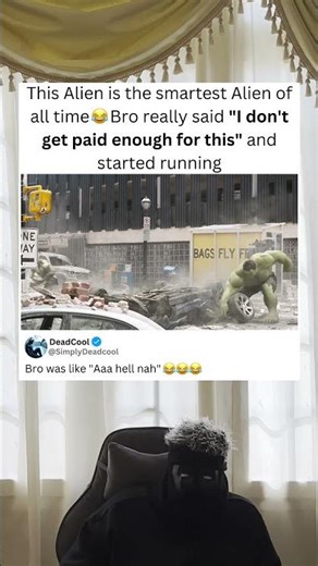 While Hulk was smashing the car, this Alien ran in a very funny way😂