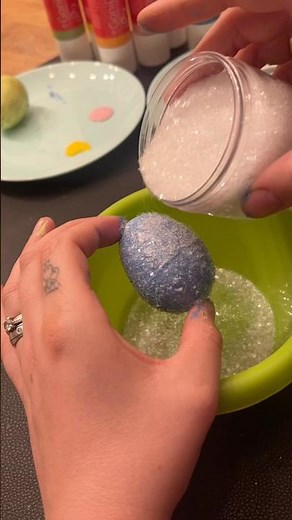 Glitzer Ostereier ✨🐣 #bastelanleitung #kreativ #basteln #osterdeko #ostern #bastelidee #dekoideen