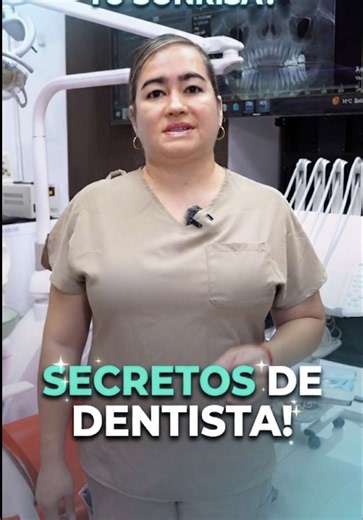 ¿Sabías que un buen cepillado puede cambiar por completo tu sonrisa? ✨🪥 Para una limpieza realmente completa, no basta con hacerlo rápido: dedícale 3 minutos, inclina el cepillo hacia la encía con movimientos suaves, no olvides limpiar tu lengua y refuerza con hilo dental y enjuague. Pequeños cambios diarios hacen una gran diferencia. 😁💗 ¡Cuida tu salud bucal con Kixx Dental y presume de una boca sana! 📌 Guarda este post para tu próxima rutina y cuéntanos en los comentarios: ¿cumples con tod