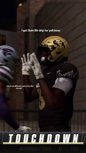 Estilo WR: Drip para el fútbol CFB 25