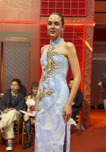 MAGLIFESTYLE LUNAR 2026 fashion show truly lit up the Lunar New Year. ✨ Slip into these looks during the festive season, and you’ll be glowing with confidence and good vibes all around. 💖 我今年主打一个春风满脸😘😚❤️ #imwearingMAG #MAGLunar2026 #xiaoyu #cny2026 #小玉