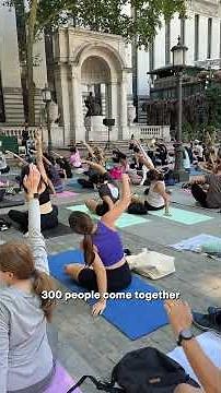 Taking an Outdoor Yoga Class With 300 People in NYC