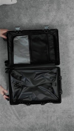 Pack up to 50% more with the integrated vacuum system of this stylish suitcase! #asmr #luggage