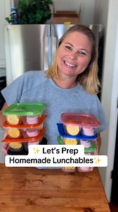 48K views · 780 reactions | Prepping homemade lunchables for the week ✅ Saves money, keeps the kids happy, and makes mornings way easier! 燎 Who else loves an easy grab-and-go lunch idea?#LunchPrep #HomemadeLunchables #MealPrepIdeas #FamilyMeals #EasyLunch | Just a Mom2Many Greens | Facebook