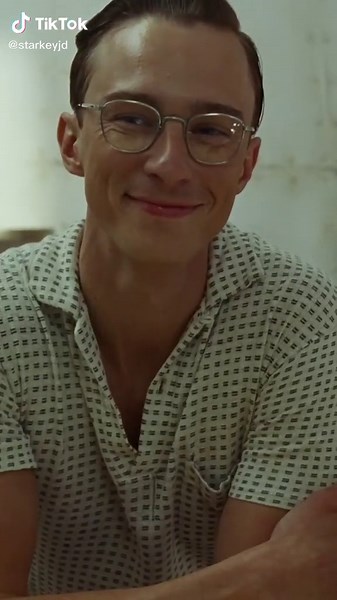 Drew Starkey's Queer Moments Explained