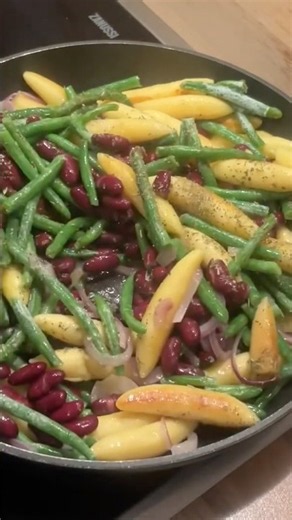 Schupfnudelpfanne mit roten und grünen Bohnen 🫘 🫛