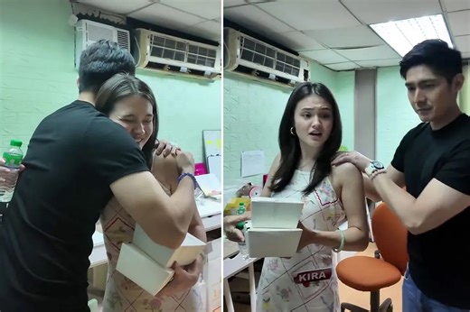 Sweet Kuya Moment: Robi Domingo comforts PBB evictee Kira Balinger with food | ABS-CBN Entertainment