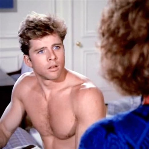 Miles confronts Fallon. #MaxwellCaulfield #EmmaSamms #80sTV #Drama #RetroTV #SoapOpera #TheColbys | Retro TVclips