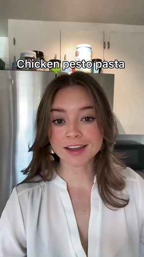 1M views · 10K reactions | First time cooking for my coworkers  #viral #cooking #chickenpestopasta #recipe #susionlypans #reels | Susi Vidal | Facebook