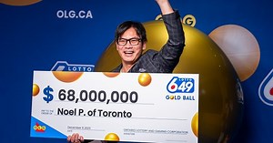 Torontonian wins largest jackpot in Lotto 6/49 history