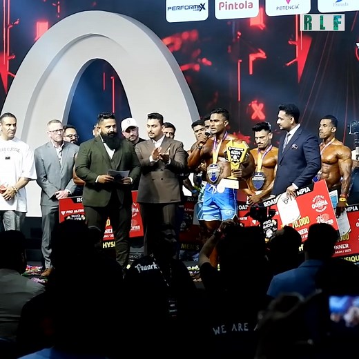 Anik Ghosh Winning Moment IFBB Pro Show India 2025 💪🙏 . . #proshowindia #AnikGhosh #ifbbpro #RealLifeFitness #mensphysique #bodybuilding #sheruclassic #ihff | Real Life Fitness
