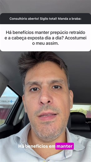 Manter a glande exposta ao longo do dia, quando isso é confortável e não há dificuldade para retrair o prepúcio, pode ajudar a manter a região mais arejada e seca dentro da cueca. Menos umidade significa menor proliferação de fungos e bactérias — o que reduz risco de balanites, irritações e inflamações crônicas que causam vermelhidão, ardor e desconforto. Ambiente abafado umidade constante = cenário perfeito para micose e inflamação. ⚠️ Mas atenção: se ao retrair o prepúcio você percebe que form