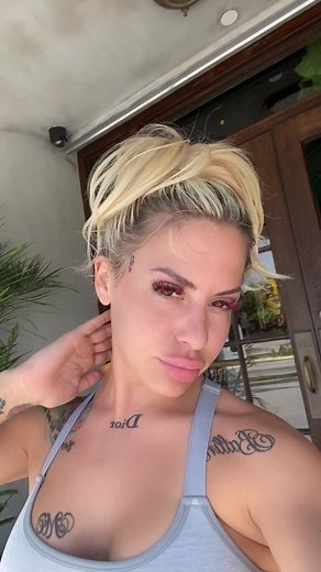 Finna get fine n do this. Brb