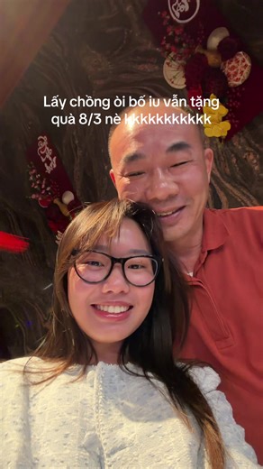 Quà Tặng 8/3 Đầy Ý Nghĩa Từ Bố