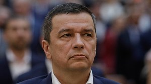 Explozie Calimanesti. Grindeanu il lauda pe Umbrarescu chiar si dupa tragedia de pe Autostrada Moldovei. 4 muncitori si-au pierdut viata in urma deflagratiei