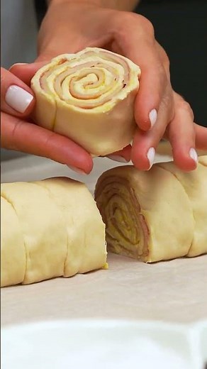 You'll make it every day! Quick appetizer made from puff pastry and 2 simple ingredients