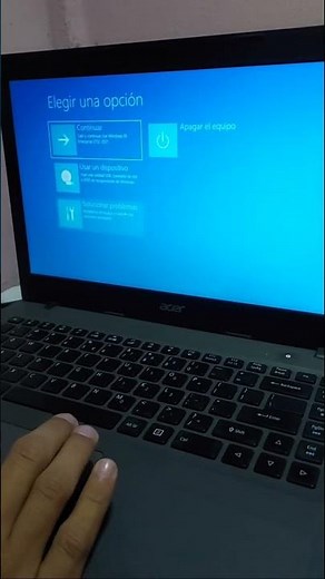 Access the BIOS from Windows 😱 (CMD) | Trick