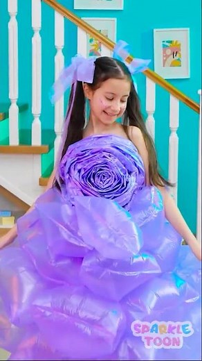 Wow 💜 Mom Creates a REAL Princess Dress in 5 Minutes! #KidsArt #Kids