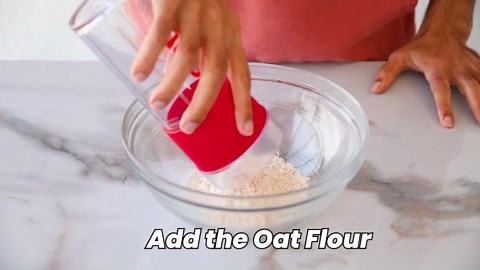 Easy Oatmeal Chocolate Lava Cake | Eggless, Gluten-Free & Healthy