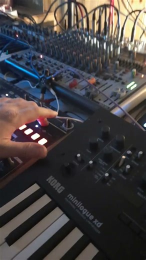 Volca Fm with Volca Keys and Drumbrute Jam #synth #electronicinstrument #music