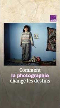 “Parfois, une photographie, ça peut changer un destin”, selon le photoreporter Guillaume Herbaut.
