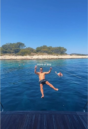 Less stressy more jetsetty ✌️ #sailcroatia #eurosummer #croatia #croatiatrip #europesummer #summerineurope #summerdestinations #croatiathingstodo