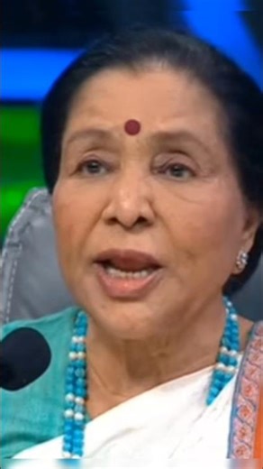 मां बाप के पैरों का पानी पीने से बहुत नाम होता है आशा भोसले