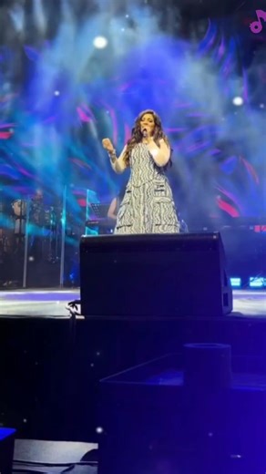 Shreya Ghoshal Live 😍 Manipal Crowd Felt Every Note 🎶💔 | #youtubeshorts #shreyaghoshal