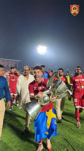 Kannur Warriors FC on Instagram: "നമ്മൾ തൂക്കി 🥵🏆 #KannurWarriorsFC #VarikaJaikaVazhka #SuperLeagueKerala"
