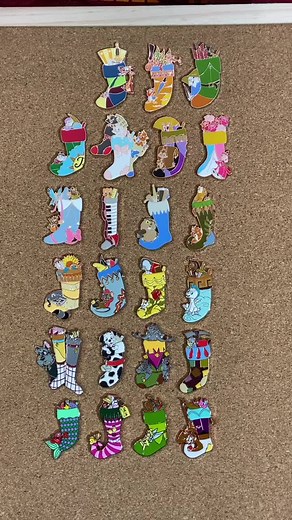 Final Disney pin advent! #unboxing #holiday #disney #mysterybox #offwiththebox #adventcalander