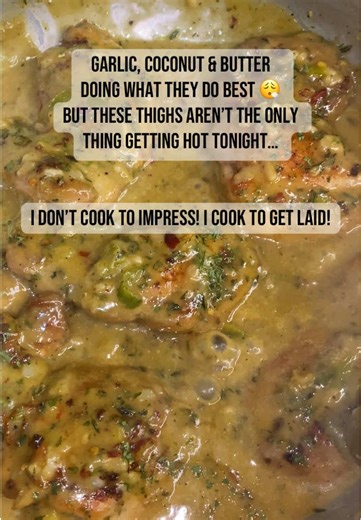I cook with intentions😜 #SeductionOnAPlate #SmellThis #DateNightDoneRight #cookToGetLaid #foodietiktok