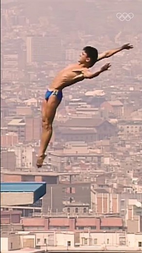 Diving with an unreal view at Barcelona 1992! 🌇