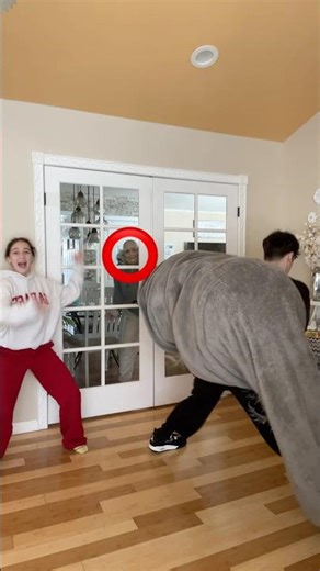 DID YOU SEE IT? 🤣