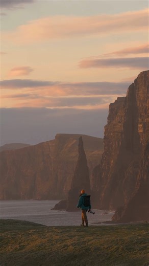 Ready for a road trip to Sandoy? 🚌 Throughout history, people braved the moody North Atlantic to reach this island, but today marks a change. A new subsea tunnel, spanning 10.8 km and the longest in the Faroe Islands, has opened. Locals bid farewell to queuing for the old ferry and the 30-minute sailing trip. This tunnel, a turning point for Sandoy's approximately 1200 residents and any traveller heading to the island, brings you one boat trip closer to its spectacular shoreline. Take a moment 