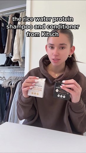 Transform your haircare routine with Kitsch's viral shampoo and conditioner bars. ⭐⭐⭐⭐⭐ "I absolutely love my new shampoo and conditioner, my hair is so much softer and I can now wait 3 days between washes. I fully recommend xx" -Gitte. Shop now and try risk-free for 90-days! | Kitsch