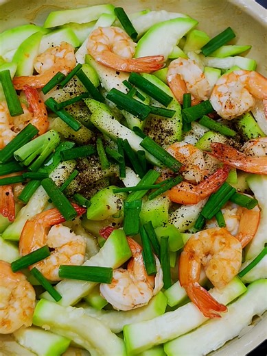 quay lại với những món cơm nhà quen thuộc 🥰#anngonnaugon #comnhathomngom #homnayangi #comnhaxuan