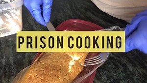 Because we are all broke and in quarantine jail, here is a low cost prison recipe. Let us know if you want more. There’s apparently an ono prison cheese cake and of course, hooch! 🍹 😋 👞 👮‍♂️ ⭐️ Kalia and Raychell | 808 Viral