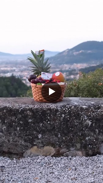 Chez PRIM SOLEIL, la qualité commence par le produit Chaque jour, nous sélectionnons des fruits et légumes frais, de saison, directement auprès de producteurs partenaires. 👉 Des produits… | PRIM SOLEIL