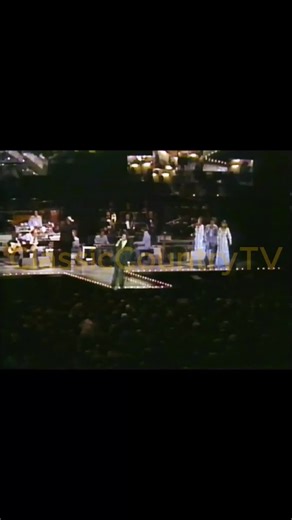 Before audiences ever saw him, they already trusted his voice. From a sharecropper’s childhood in Mississippi to the top of the country charts, Charley Pride built a career on dignity, discipline, and unforgettable songs. This is the story of how a former ballplayer became one of country music’s biggest stars—and changed the genre by simply being great at it. Like, subscribe, and share Classic Country TV for more stories about the legends who built this music. #CharleyPride #ClassicCountry #Coun
