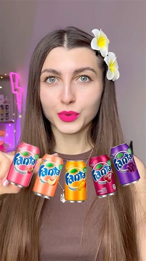 Fanta lipstick colour check🫦 #usa #america #lipstick #beauty #viral
