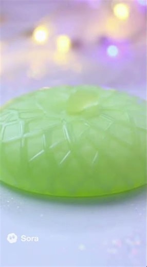 【#87 グミシリーズ】ぺちゃんこなふにゃっと跳ねるメロングミ🍈 | Melon Gummy