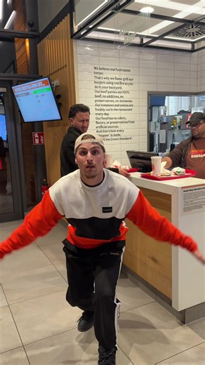 BURGER KING KANNST DU DAS? #viral | Burger King