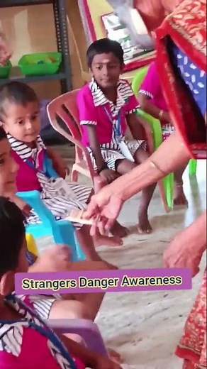 🎯 Stranger Danger Awareness for Kids | Safety Tips Shorts