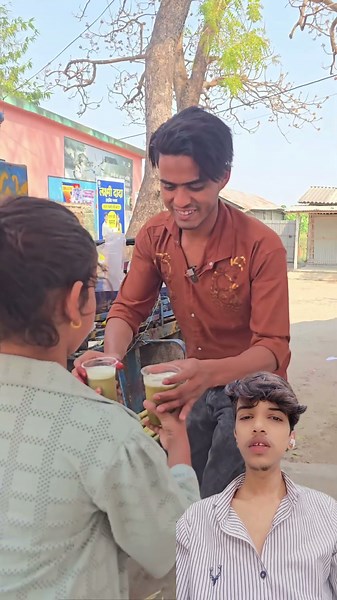 Juice Gira Diya 😲"Building wooden log cabin inst survival house step by step" #reelschallenge