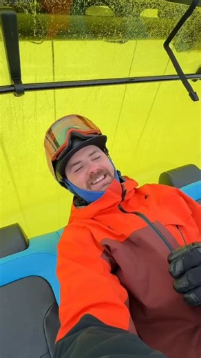 Stoko | Supportive Apparel | ⛷️ Skiing with Knee Pain? Stoko’s Supportive Tight integrates adjustable, high-strength cables that mimic your muscles and ligaments to... | Instagram