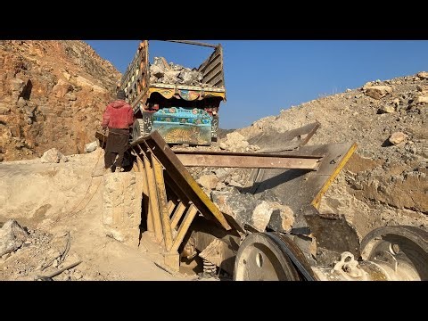 Unbelievable 🚨 INSIDE GIANT JAW CRUSHER! Tons of Rocks Crushed 💥crusher #crushingmachine